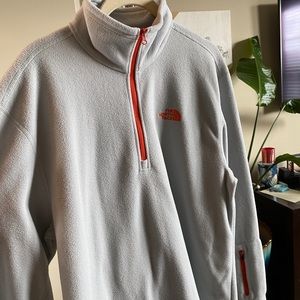 Northface Long Sleeve Quarter Zip Pullover (M)